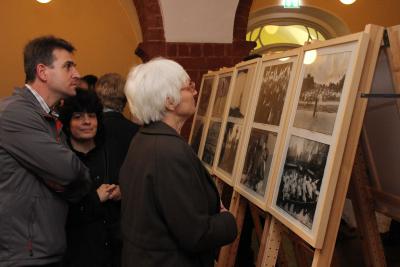 Foto des Albums: Ausstellung 