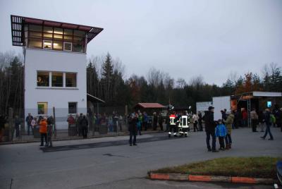 2014-11-09 25 Jahre Grenz&ouml;ffnung - Neuer&ouml;ffnung Grenzturm G&Uuml;St 