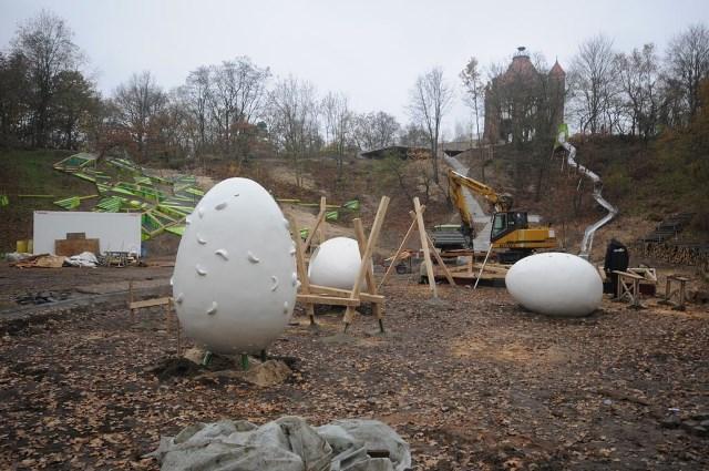 Bild : Ob da was schlüpft - Spielplatz auf dem Weinberg in Rathenow wird fertig gestellt