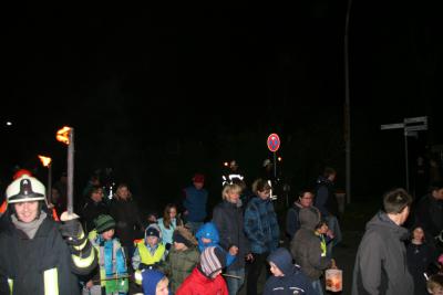 Foto des Albums: Laternenumzug der Gemeinde Seester (07.11.2014)