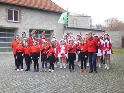 Foto des Albums: Schlüsselübergabe auf dem Hühnerhof