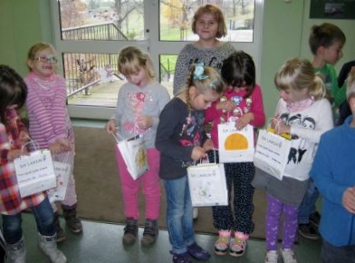 Foto des Albums: Lesetüten für unsere Erstklässler