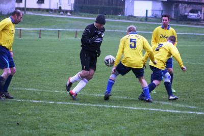 Foto des Albums: Häsener SV II - SV Badingen