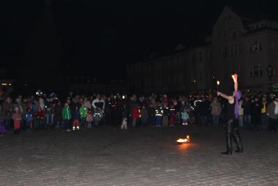 Foto des Albums: Adventsleuchten auf dem Wittstocker Marktplatz (02.12.2014)