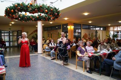 Foto des Albums: Seniorenweihnachtsfeier des Amtes Dahme/Mark (02.12.2014)