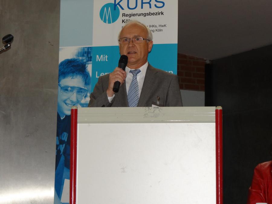 Bild: Hans Clasen (Leiter des Schulamtes Rhein Sieg)