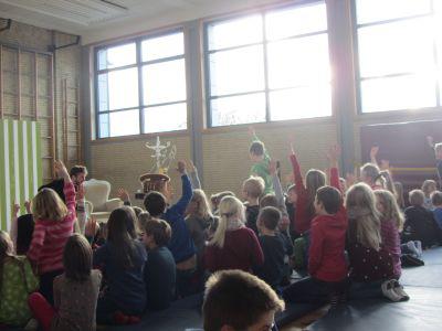 Foto des Albums: Theater in der Schule