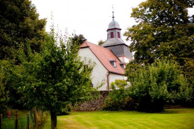 Bindsachsen Kirche  (Bild vergr&ouml;&szlig;ern)