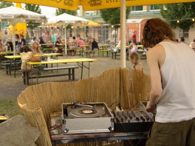 Foto des Albums: Fete de la Musique im Fabrik-Garten (21.06.2005)