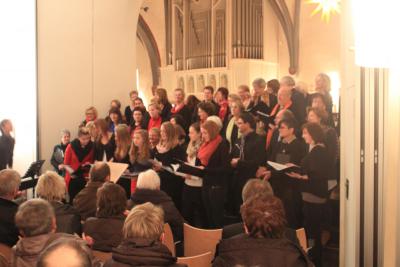 Foto des Albums: Weihnachtskonzert Kirche Lindhorst mit Jugendchor