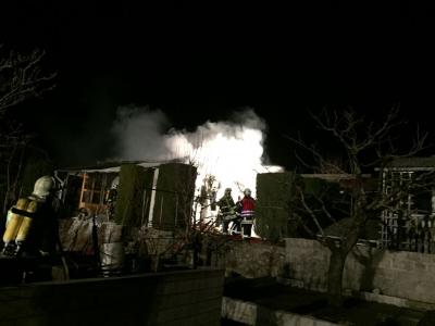 Foto des Albums: Einsatz 001/2015 - Laubenbrand