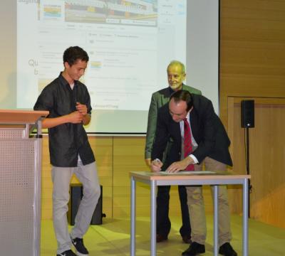 Foto des Albums: feierliche Unterzeichnung des Kooperationsvertrages mit dem JugendServiceTeam (14.10.2014)