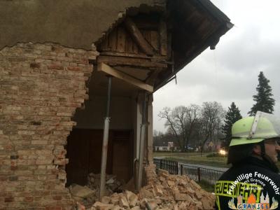 besch&auml;digtes Geb&auml;udeteil 