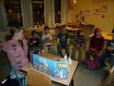Foto des Albums: Weihnachtsprojekt in der Grundschule (19. 12. 2014)