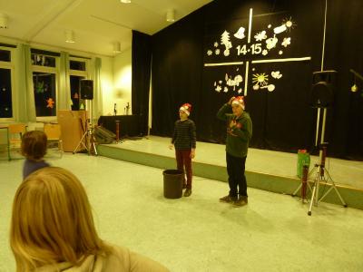 Foto des Albums: Weihnachtsprojekt in der Grundschule (19. 12. 2014)