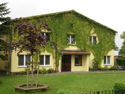 Foto des Albums: Schulhaus