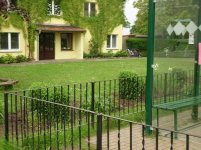 Foto des Albums: Schulhaus