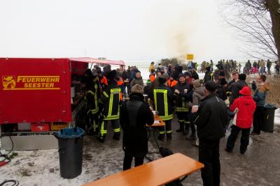 Foto des Albums: Weihnachtsbaumverbrennen der Jugendfeuerwehr (24.01.2015)