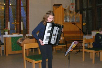 Foto des Albums: Wettbewerbsteilnehmer gestalten Kirchencafé