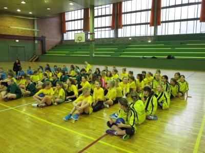 Foto des Albums: Zweifelderballturnier- Mädchen