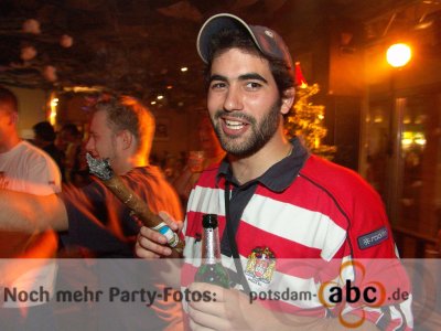Foto des Albums: Weihnachts- & RugbyAufstiegsparty im Pub-a-la-Pub (02.07.2005)