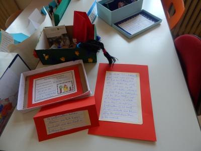 Foto des Albums: Märchenkisten Kl. 2
