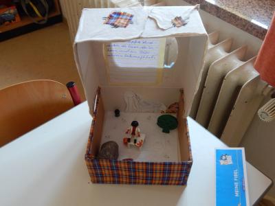 Foto des Albums: Märchenkisten Kl. 2