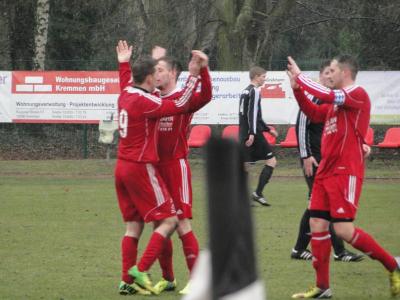 Foto des Albums: FC Kremmen II - Häsener SV