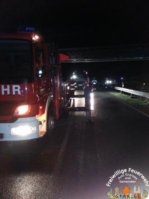 Einsatzfahrzeuge auf der B 96 