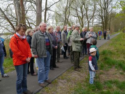 Foto des Albums: Wanderung mit dem NABU in Butzow (25.04.2015)