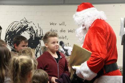 Foto des Albums: Weihnachtsfeier im Karate Do Gladbeck 2014