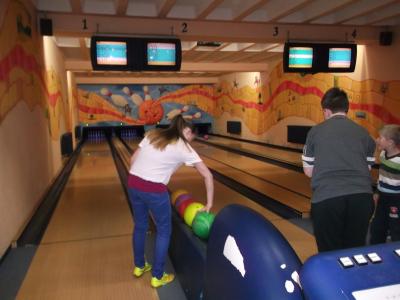 Foto des Albums: Jugendfeuerwehr Schmerkendorf beim Bowlen in der Bowlingscheune Großrössen (26. 01. 2015)