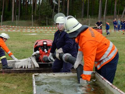 Foto des Albums: Gemeindefeuerwehrtag 2015 in Glöwen