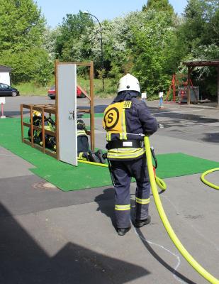 Foto des Albums: Feuerwehrleistungsübung in Grünberg (16. 05. 2015)