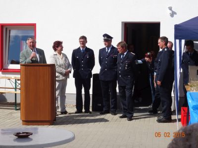 Foto des Albums: Gerätehauseinweihung der Freiwilligen Feuerwehr Koßdorf am 2. Mai 2015