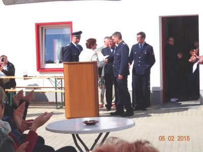 Foto des Albums: Gerätehauseinweihung der Freiwilligen Feuerwehr Koßdorf am 2. Mai 2015