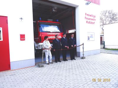 Foto des Albums: Gerätehauseinweihung der Freiwilligen Feuerwehr Koßdorf am 2. Mai 2015