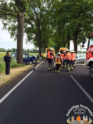Rettungskr&auml;fte an der Einsatzstelle 
