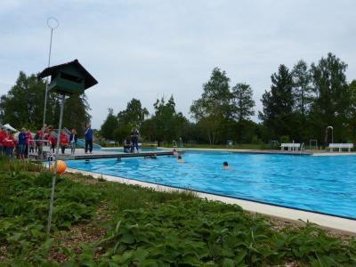 Foto des Albums: Eröffnung der Saison des Freizeitbades Grasleben Mai 2015
