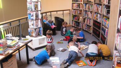 Foto des Albums: bibfit - Der Bibliotheksführerschein für Kindergartenkinder (13. 05. 2015)