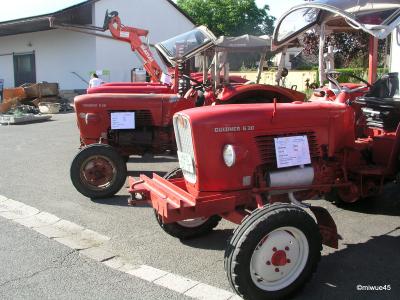 Foto des Albums: Dorffest 2015 - Oldtimer