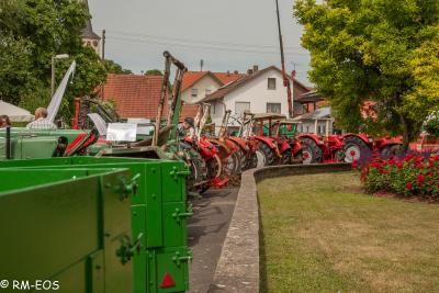 Foto des Albums: Dorffest 2015 - Oldtimer