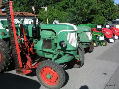 Foto des Albums: Dorffest 2015 - Oldtimer