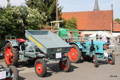 Foto des Albums: Dorffest 2015 - Oldtimer