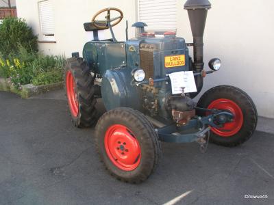 Foto des Albums: Dorffest 2015 - Oldtimer