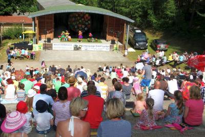 Foto des Albums: 35. Jahre Traumzauberbaum auf der Waldbühne Gehren 2015