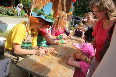 Foto des Albums: 35. Jahre Traumzauberbaum auf der Waldbühne Gehren 2015