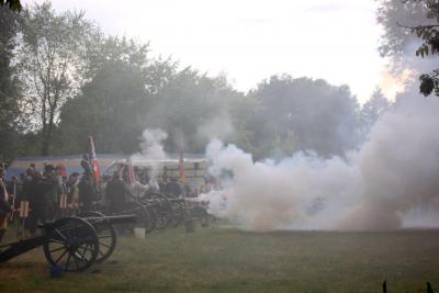 Foto des Albums: Kanonendonner über Beelitz 2015