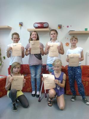 Foto des Albums: Lesewettstreit Klasse 2 und 3