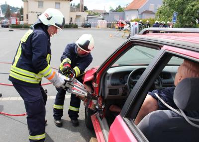 Foto des Albums: Ausbildung Hilfeleistung - Verkehrsunfall (18. 07. 2015)